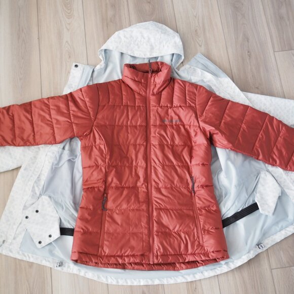 Columbia 2 In 1 Interchange Snowbarding And Skiing Jackets Shell And Puffer Sz S - Picture 12 of 16